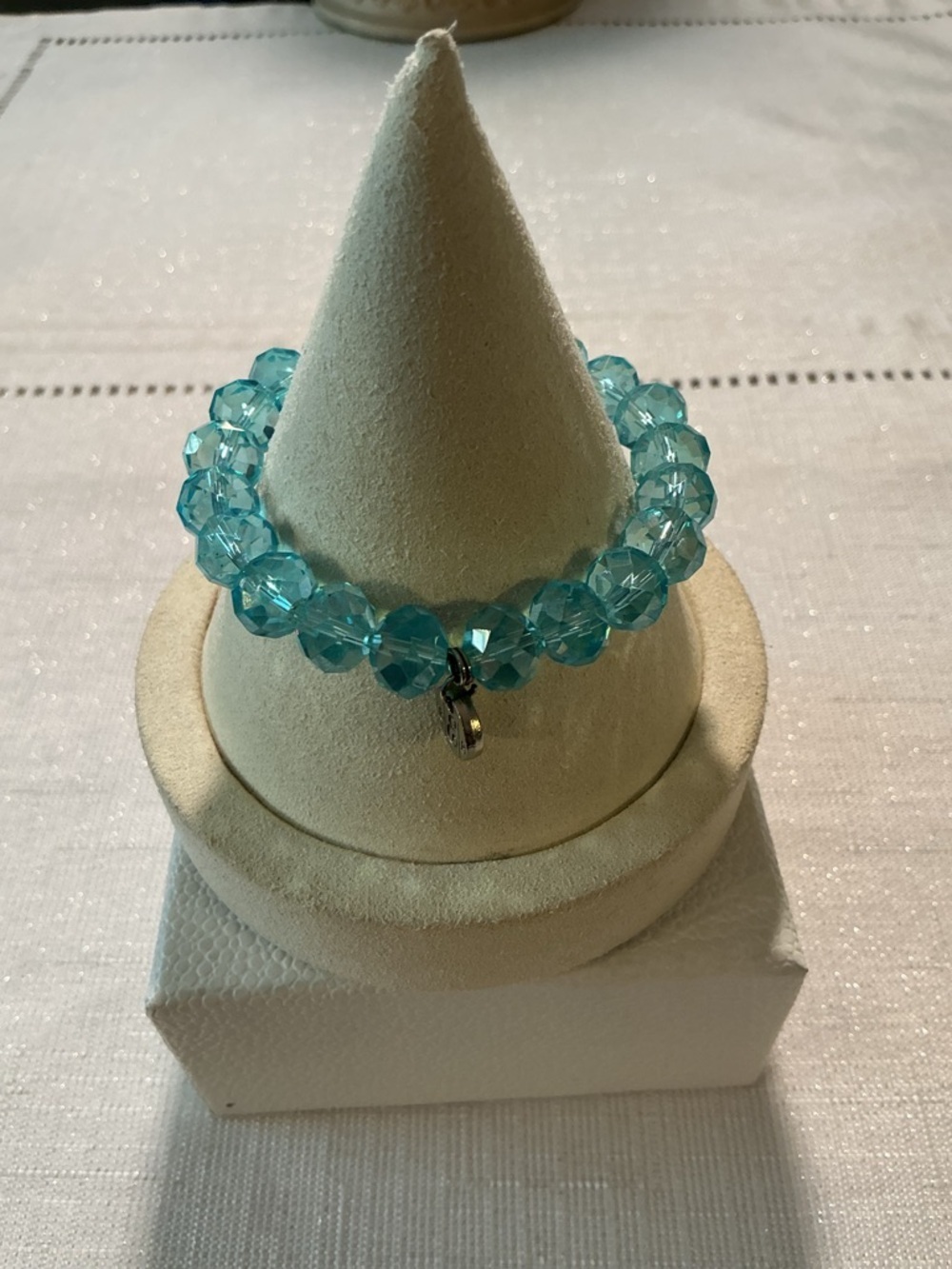 bebe Aqua Faceted Glass Silver Tone Stretch Bracelet